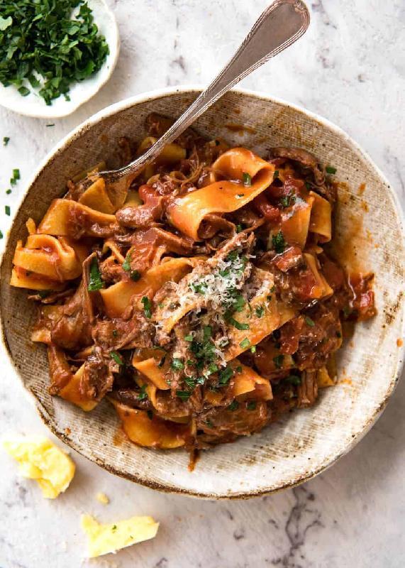 PAPPARDELLE ALLA RAGOUT