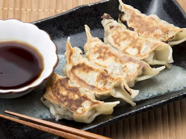 Karides tava gyoza dumpling, sake soya sos