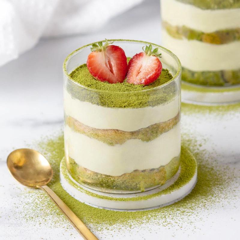 Yeşil çaylı tiramisu