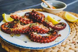 GRILLED 'ÇANAKKALE' OCTOPUS LEGS