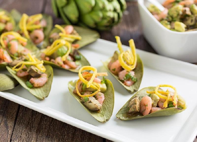 SHRIMP & AVOCADO ON ARTICHOKE