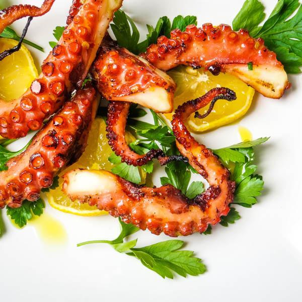 GRILLED ÇANAKKALE' OCTOPUS LEGS