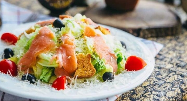 Sezar Salatı