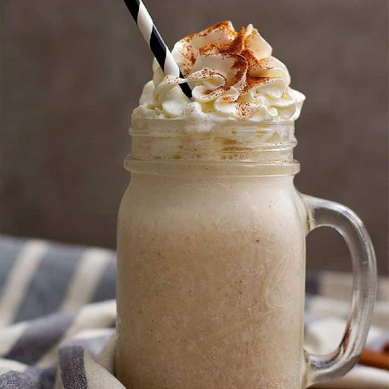 Banana milkshake