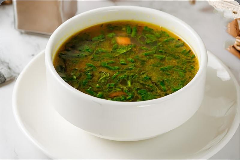 Tərəvəzli toyuq şorbası