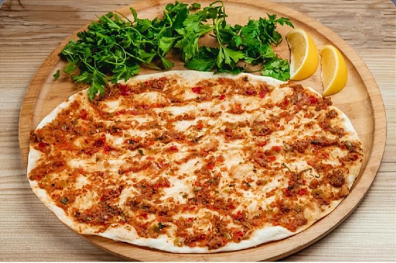Lahmacun sadə