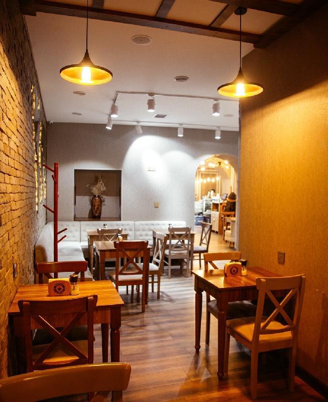 Interior view 2