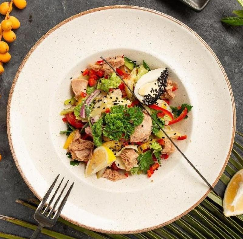 Tuna salatı