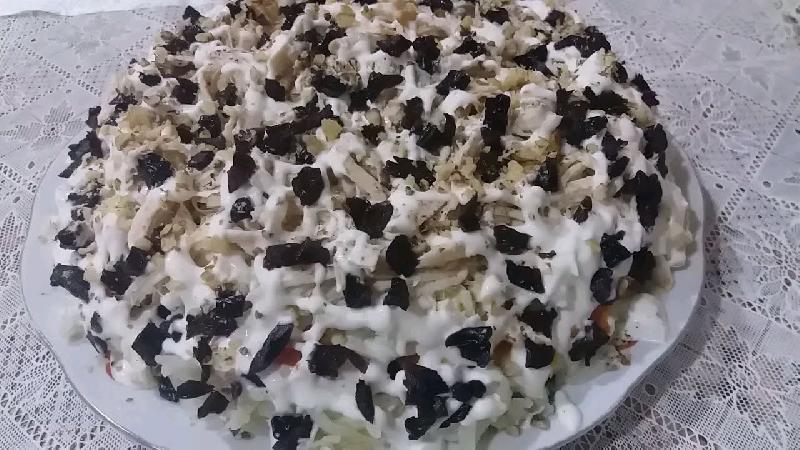Salat qara gavalı ilə