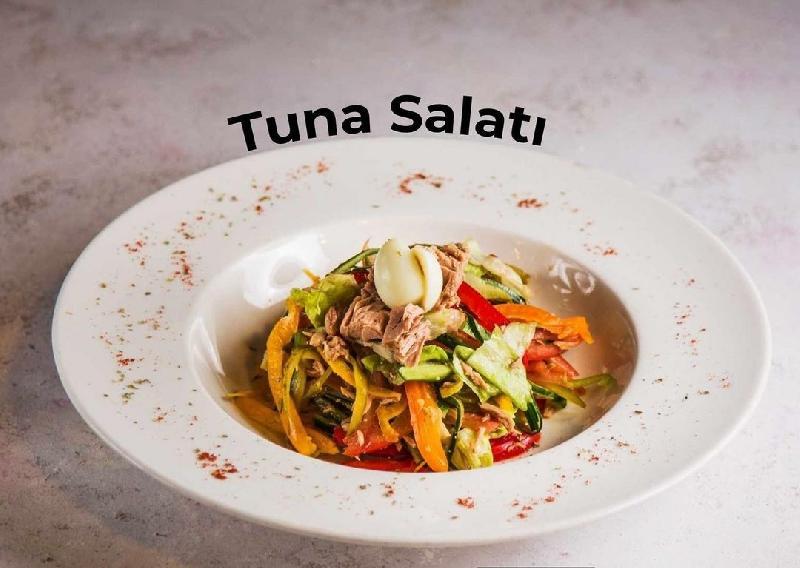 Tuna salatı