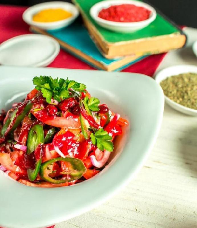 Pomidor salatı