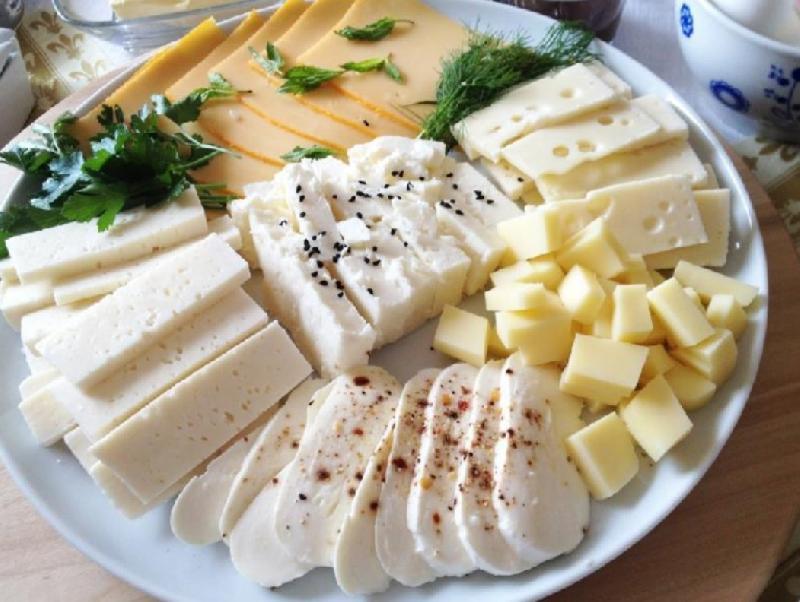 Pendir Assorti