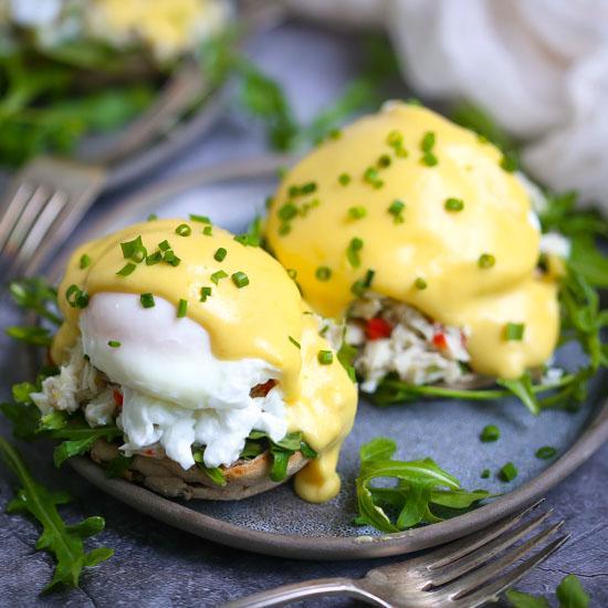 EGGS BENEDICT