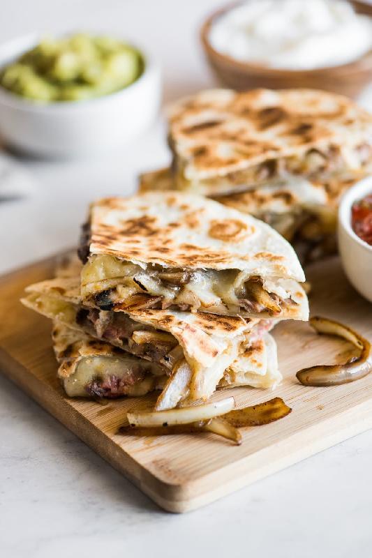 QUESADILLA STEAK
