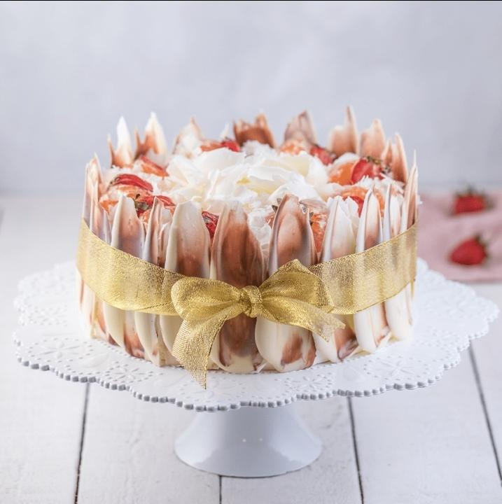 Meyvəli tort