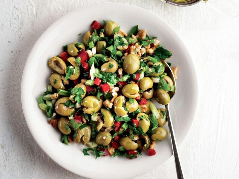 Zeytin Salata