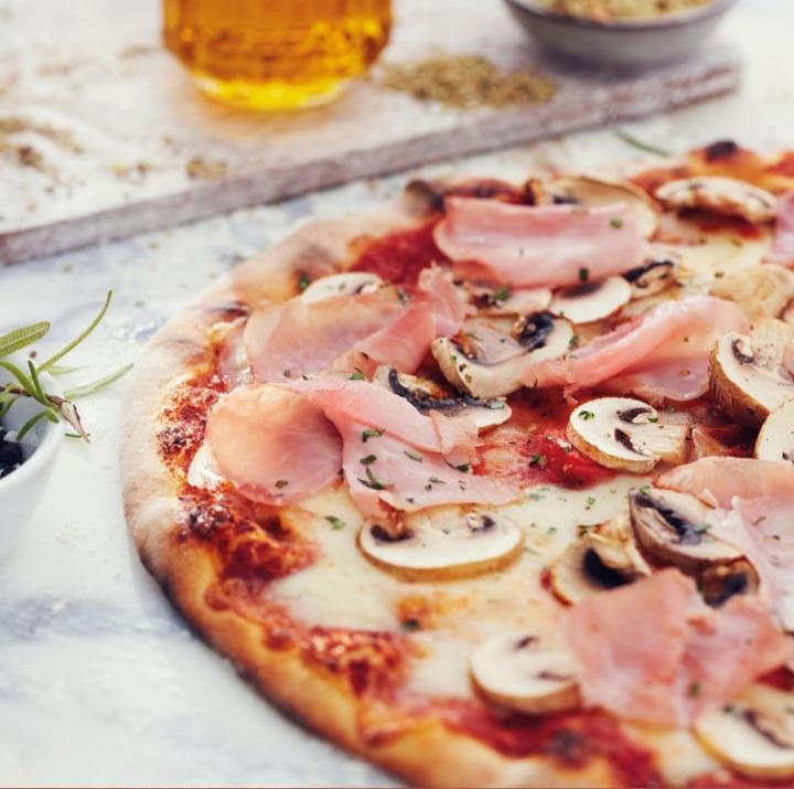 Prosciutto E Funghi 