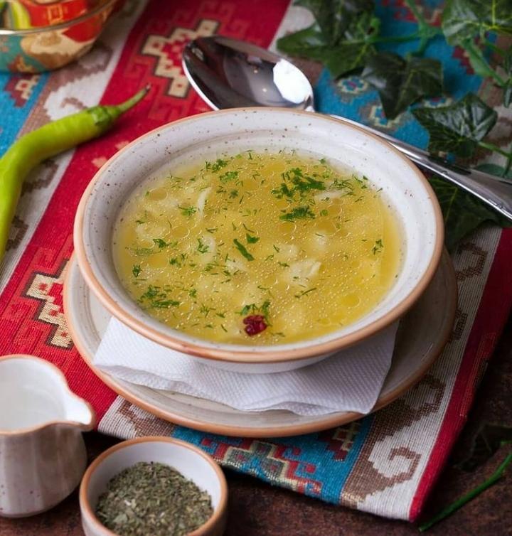 Fransız Sayağı Soğan Şorbası