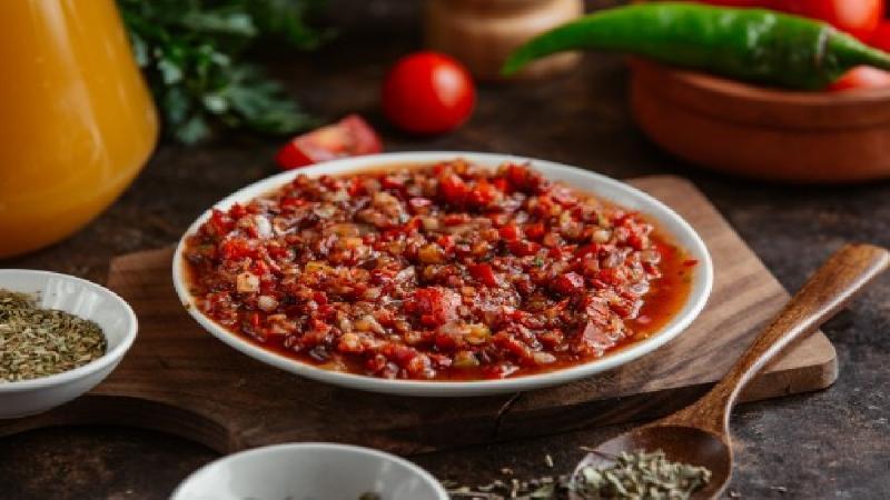 Acılı əzmə