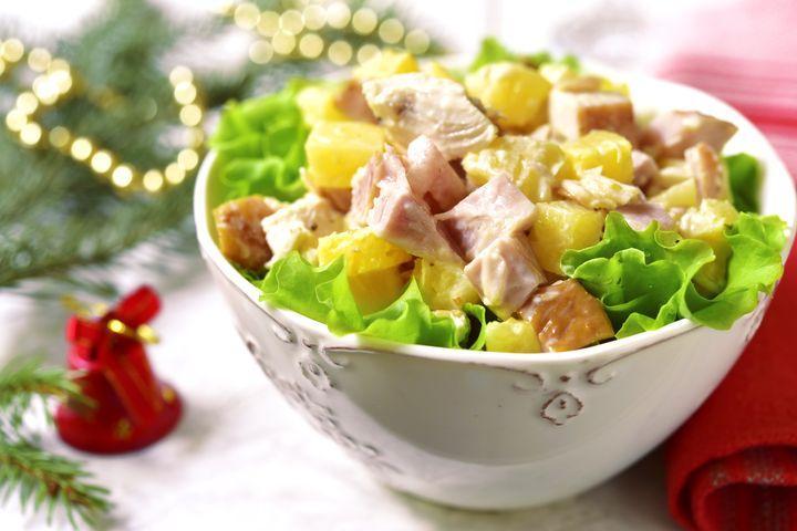 Салат по-гавайски