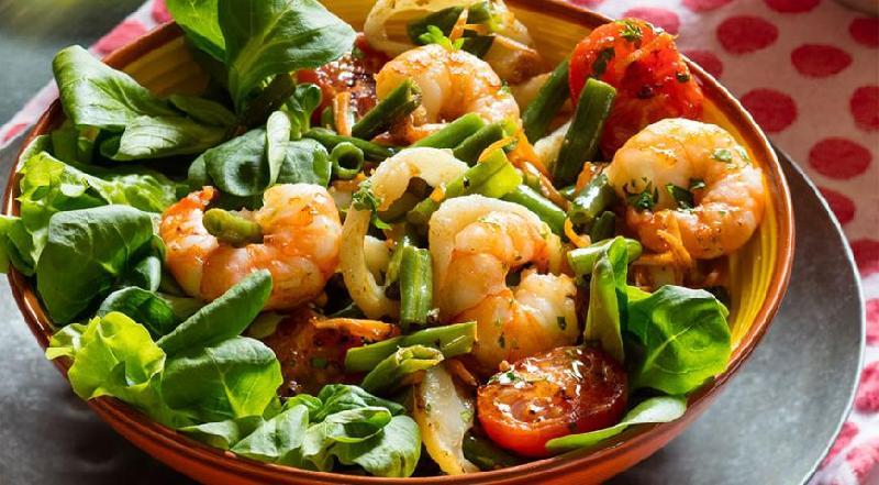 Салат с морепродуктами
