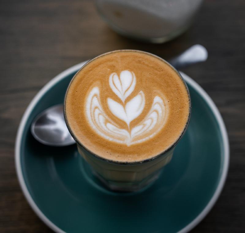 KAFE LATTE