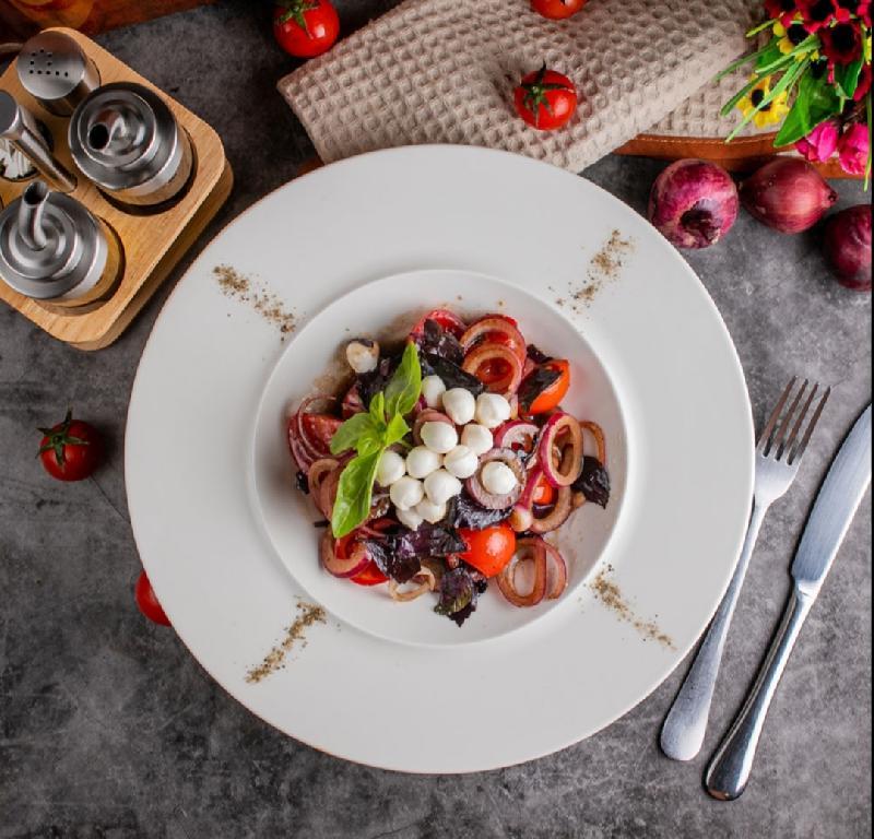 Pomidor salatı