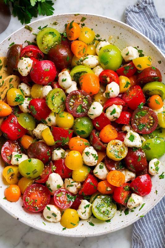 TOMATO SALAD