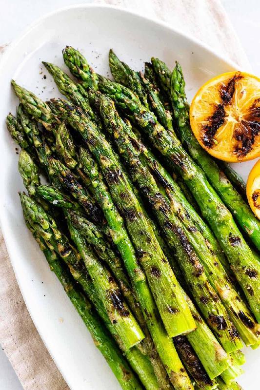 CHARCOAL GRILLED ASPARAGUS
