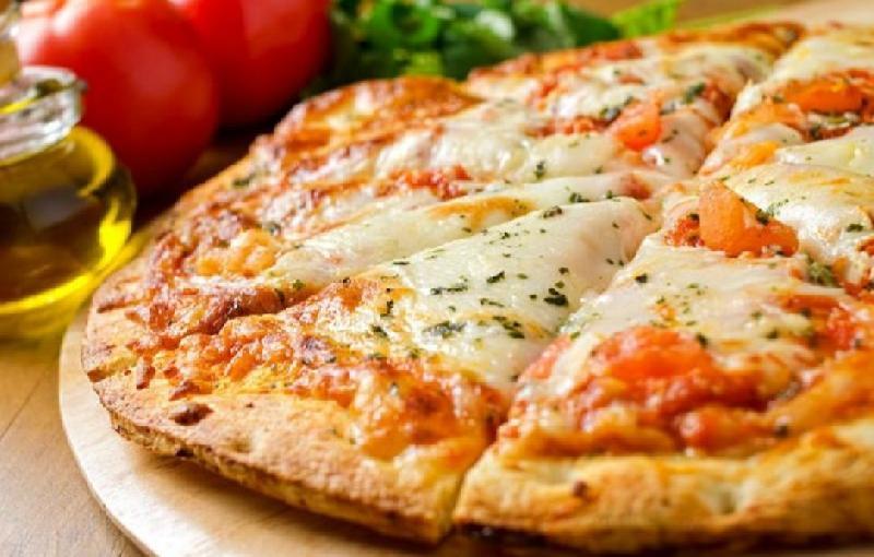 Pizza margarita 