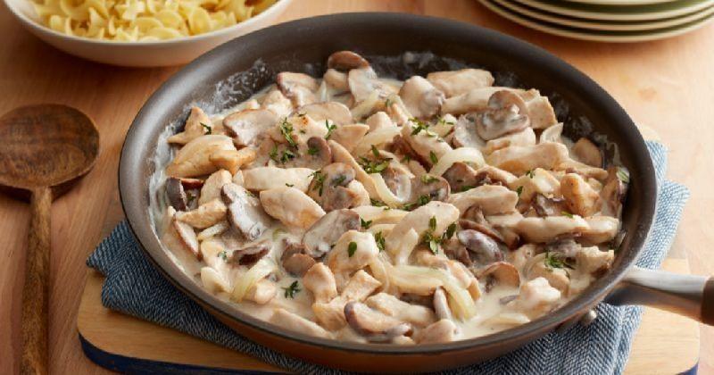 Chicken stroganoff