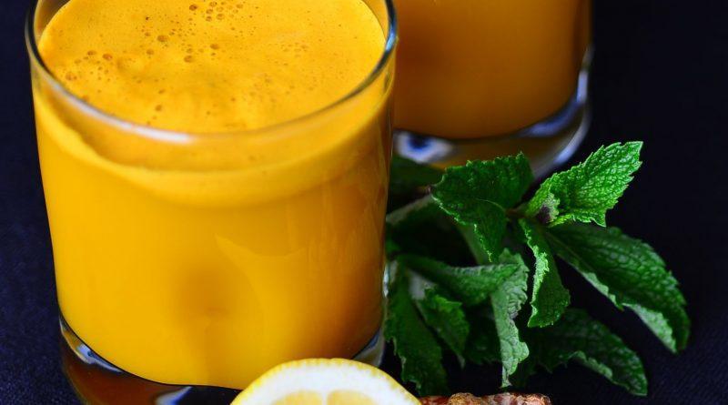 Kök limon suyunda