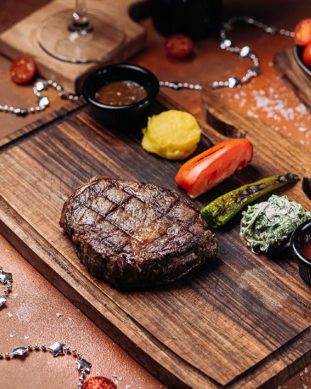 Rib Eye Steyk