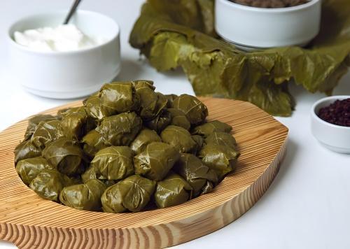Yarpaq dolması