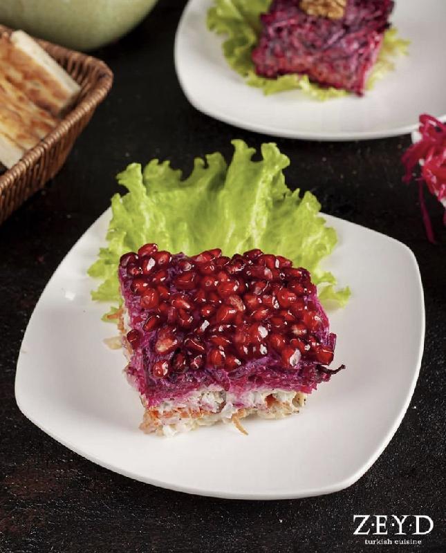 Nar salatı