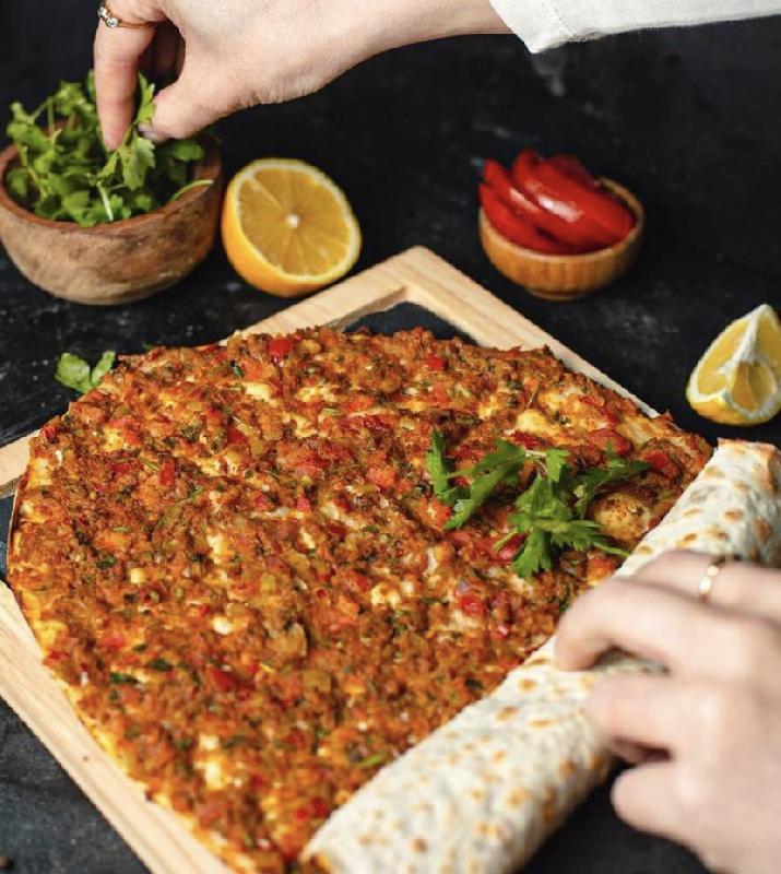 Acılı lahmacun