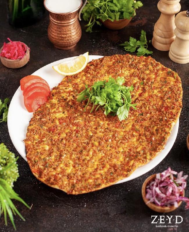 Sadə lahmacun