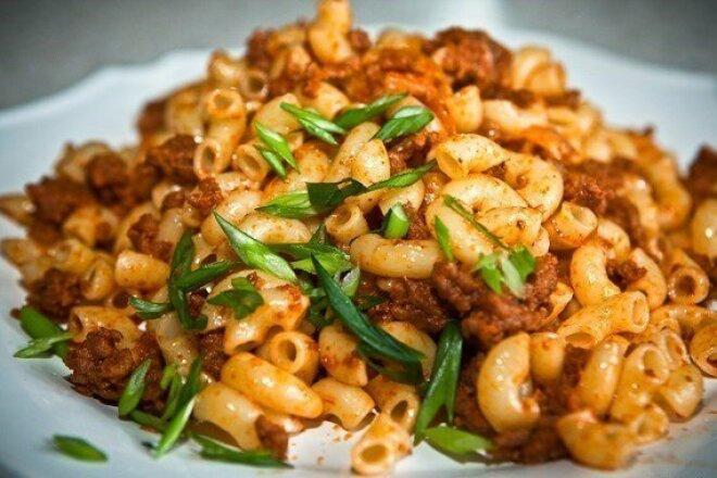 МАКАРОНЫ ПО-ФЛОТСКИ /