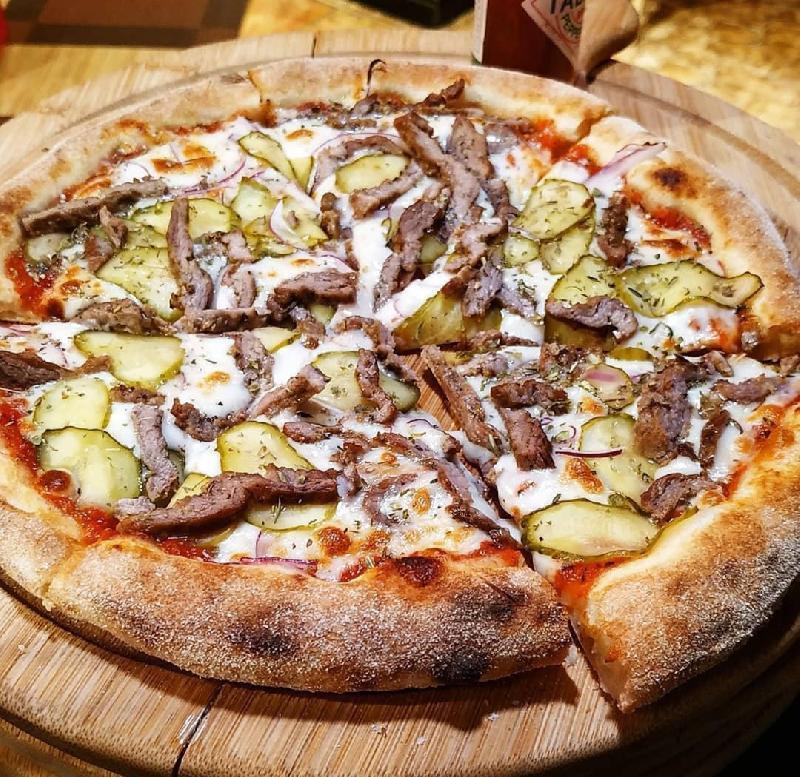 Dadlı pizza