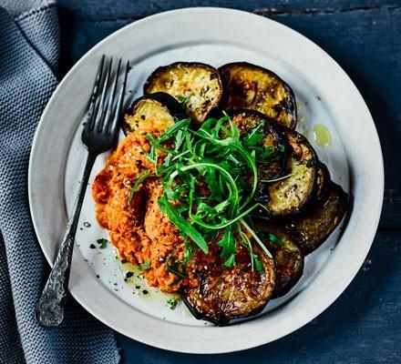 Beef With Eggplant İn Romesco Sauce