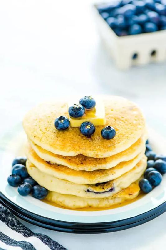 Gluten Free Pancakes With Berries