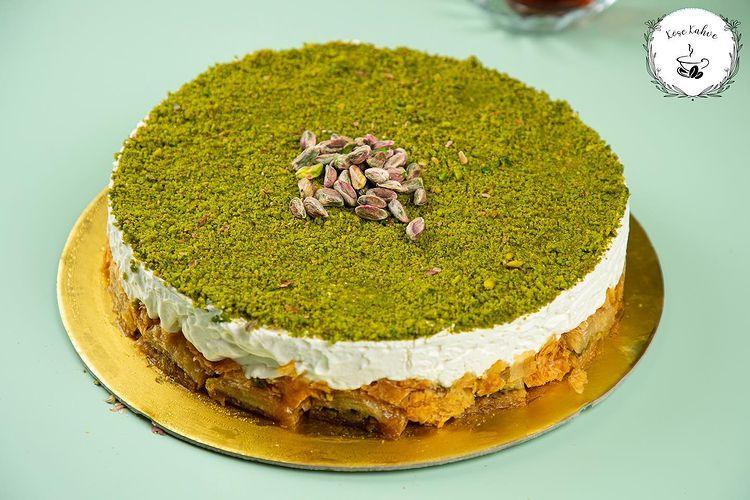 Baklava Cheese Cake 
