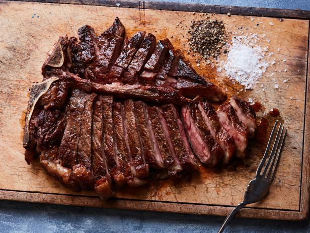 《T-Bone》 Steak