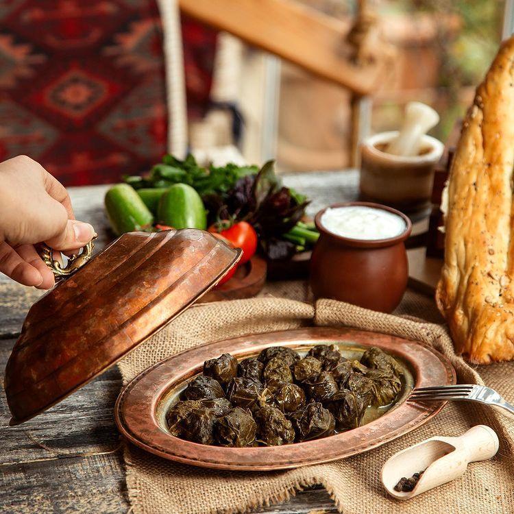 Yarpaq Dolması 