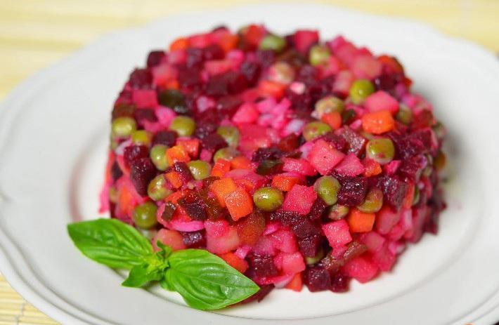 Qırmızı Lobya Salatı