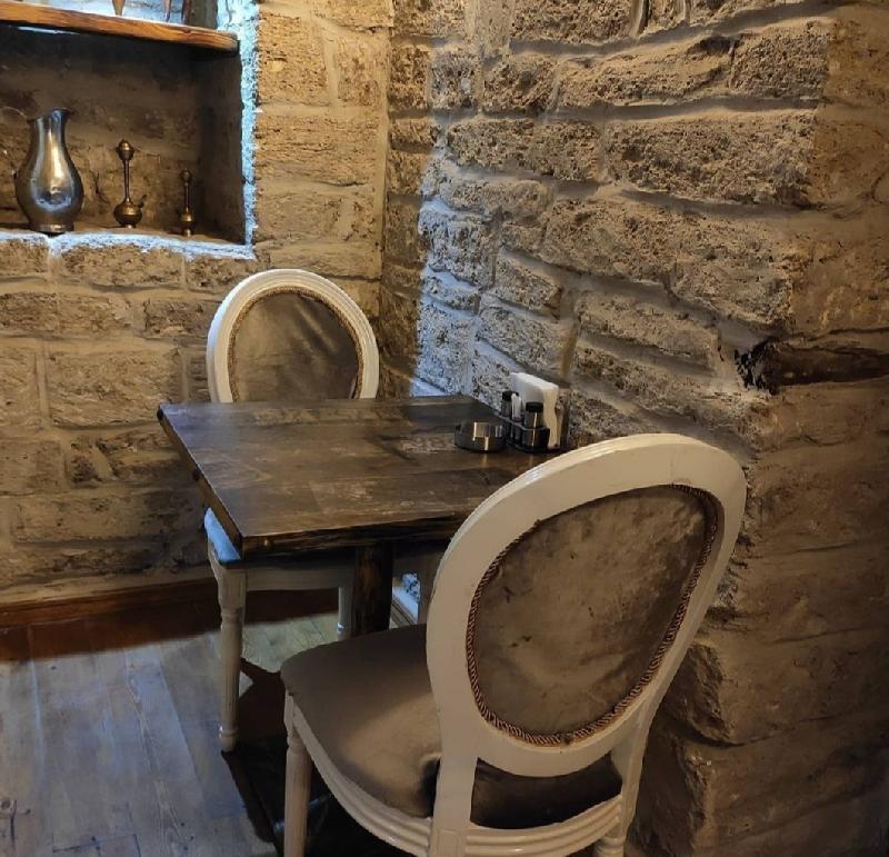 Interior view 8
