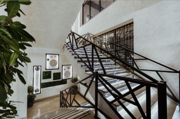 Interior view 0