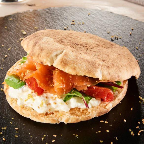 Woodfired puccia bread to share (v)