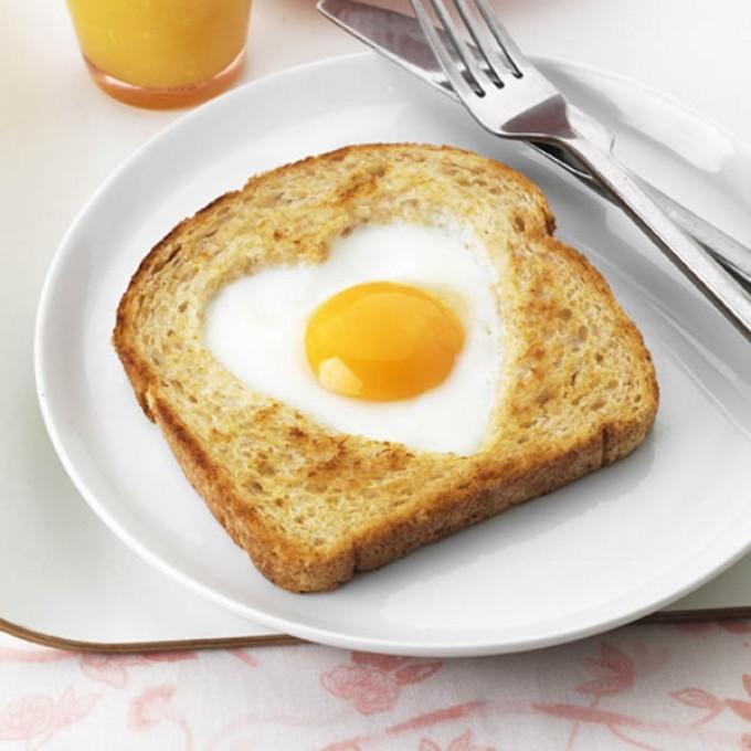 eggs on toast (v, dfo, gfo)