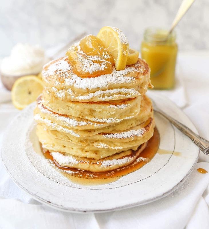 Lemon curd pancakes (v)